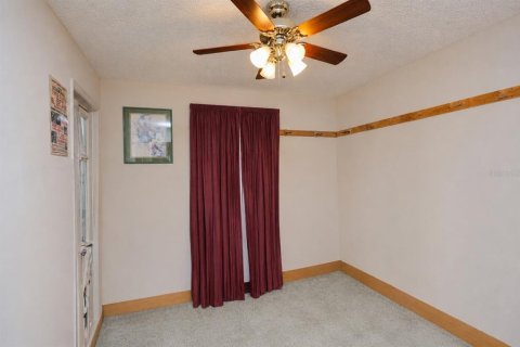 House in The Villages, Florida 3 bedrooms, 129.32 sq.m. № 2105363 - photo 27
