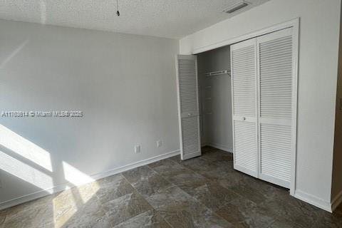 House in Palm Harbor, Florida 2 bedrooms, 102.19 sq.m. № 1868273 - photo 3