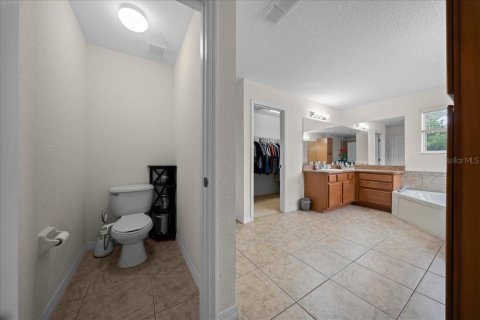Casa en venta en Oxford, Florida, 4 dormitorios, 244.24 m2 № 2350429 - foto 30