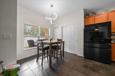 Casa en venta en Oxford, Florida, 4 dormitorios, 244.24 m2 № 2350429 - foto 14