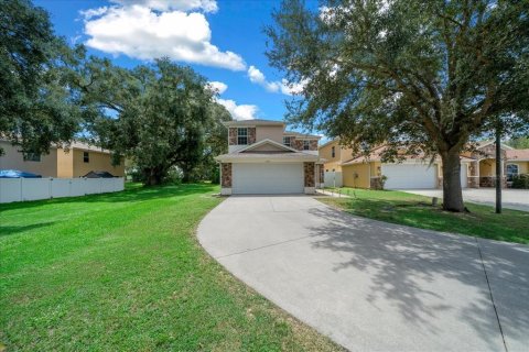 Casa en venta en Oxford, Florida, 4 dormitorios, 244.24 m2 № 2350429 - foto 3