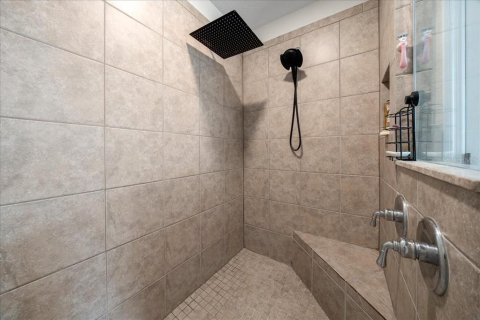 Casa en venta en Oxford, Florida, 4 dormitorios, 244.24 m2 № 2350429 - foto 29