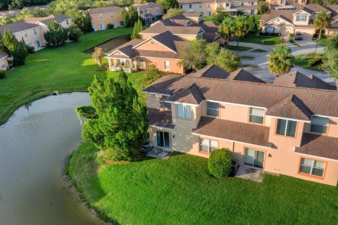 Townhouse in Tampa, Florida 3 bedrooms, 136.57 sq.m. № 1824956 - photo 5