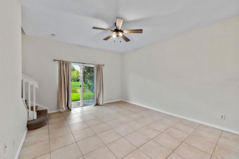 Townhouse in Tampa, Florida 3 bedrooms, 136.57 sq.m. № 1824956 - photo 9