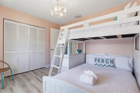Duplex à vendre à Holmes Beach, Floride: 2 chambres, 84.73 m2 № 2133519 - photo 9