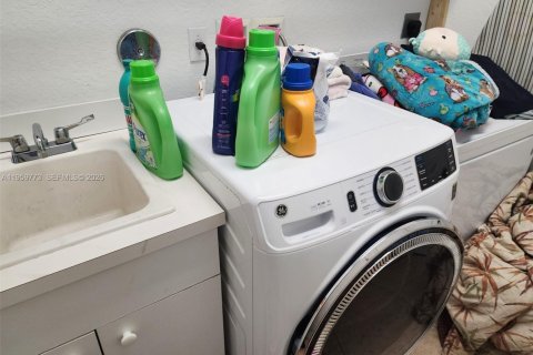 Купить виллу или дом в Сент-Луси, Флорида 4 спальни, 256.32м2, № 2019990 - фото 18