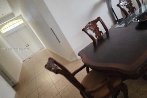 Купить виллу или дом в Сент-Луси, Флорида 4 спальни, 256.32м2, № 2019990 - фото 17