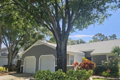 Condominio en alquiler en Palm Harbor, Florida, 2 dormitorios, 88.26 m2 № 1832964 - foto 1