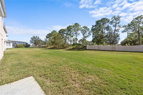 House in Haines City, Florida 4 bedrooms, 250.46 sq.m. № 2223758 - photo 26