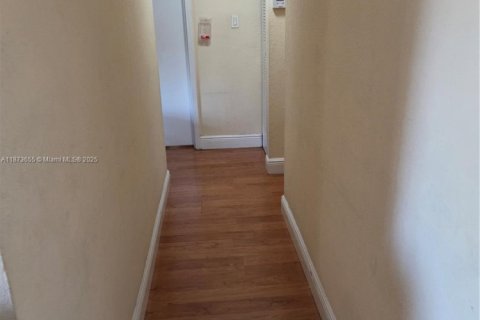 Copropriété à vendre à Doral, Floride: 2 chambres, 98.57 m2 № 1981837 - photo 8