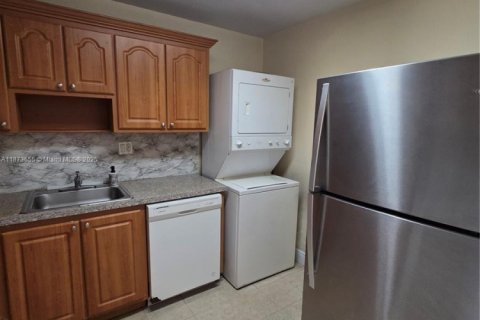 Copropriété à vendre à Doral, Floride: 2 chambres, 98.57 m2 № 1981837 - photo 7