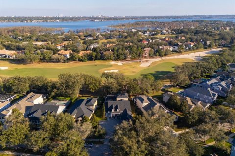 House in Windermere, Florida 5 bedrooms, 327.02 sq.m. № 1557309 - photo 4