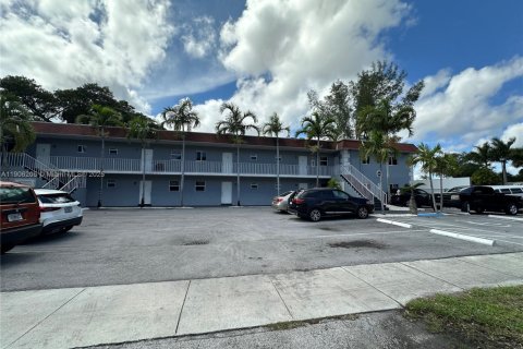 Apartment in Deerfield Beach, Florida 2 bedrooms, 67.82 sq.m. № 1956876 - photo 9