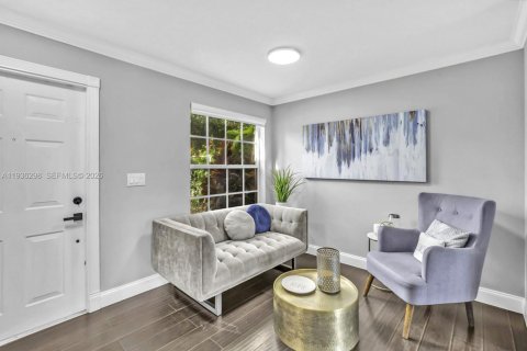 Touwnhouse à vendre à Pembroke Pines, Floride: 3 chambres, 127.09 m2 № 1997919 - photo 7