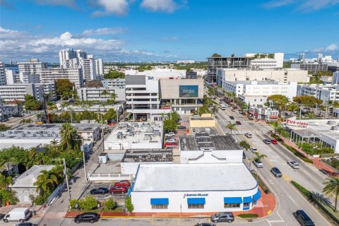 Commercial property in Miami Beach, Florida № 2009975 - photo 23