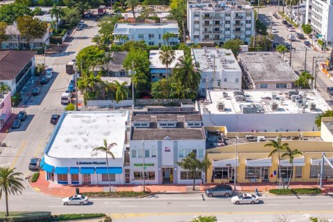 Commercial property in Miami Beach, Florida № 2009975 - photo 28