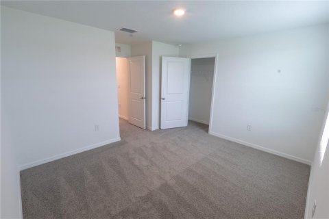 Casa en alquiler en Zephyrhills, Florida, 4 dormitorios, 214.14 m2 № 2207973 - foto 11