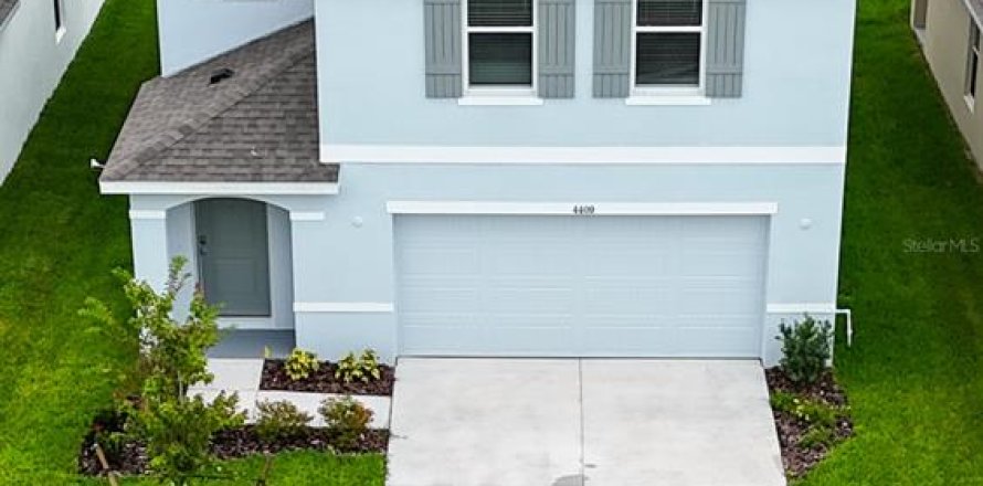 Casa en Zephyrhills, Florida 4 dormitorios, 214.14 m2 № 2207973