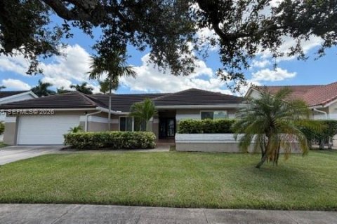 House in Pembroke Pines, Florida 4 bedrooms, 228.54 sq.m. № 2399669