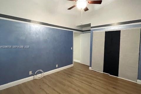 House in Pembroke Pines, Florida 4 bedrooms, 228.54 sq.m. № 2399669 - photo 18