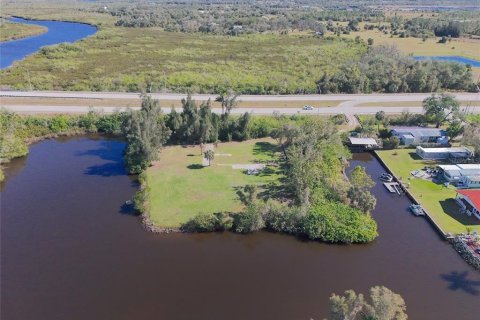 Terrain à vendre à Punta Gorda, Floride № 2422761 - photo 2