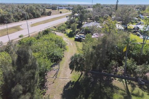 Terrain à vendre à Punta Gorda, Floride № 2422761 - photo 15