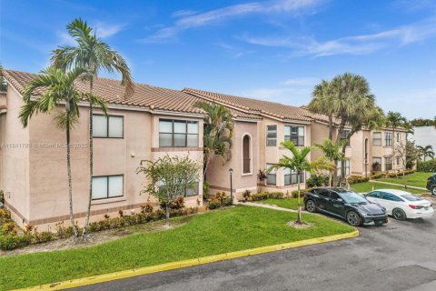 Condominio en venta en Davie, Florida, 1 dormitorio, 74.79 m2 № 1938812 - foto 29