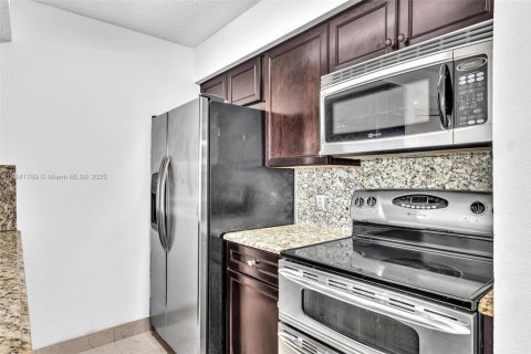Copropriété à vendre à Davie, Floride: 1 chambre, 74.79 m2 № 1938812 - photo 10