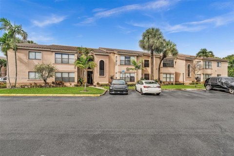 Condo in Davie, Florida, 1 bedroom  № 1938812 - photo 28
