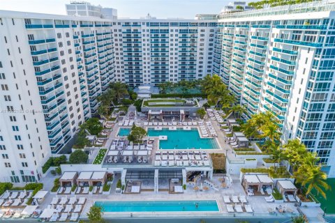 Condominio en alquiler en Miami Beach, Florida, 1 dormitorio, 83.61 m2 № 1953606 - foto 20
