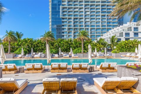 Condominio en alquiler en Miami Beach, Florida, 1 dormitorio, 83.61 m2 № 1953606 - foto 16