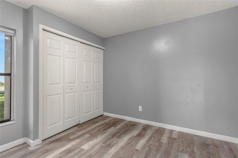 Casa en venta en Kissimmee, Florida, 3 dormitorios, 99.41 m2 № 2314200 - foto 11
