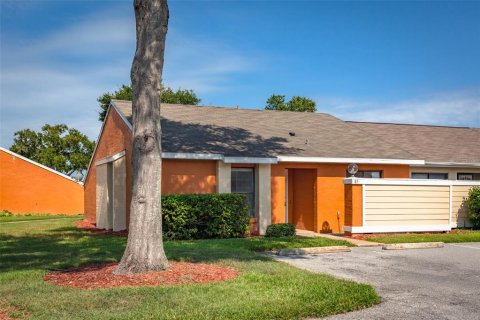 House in Kissimmee, Florida 3 bedrooms, 99.41 sq.m. № 2314200