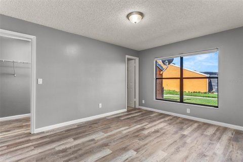 Casa en venta en Kissimmee, Florida, 3 dormitorios, 99.41 m2 № 2314200 - foto 9