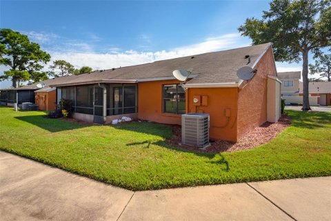 Casa en venta en Kissimmee, Florida, 3 dormitorios, 99.41 m2 № 2314200 - foto 28