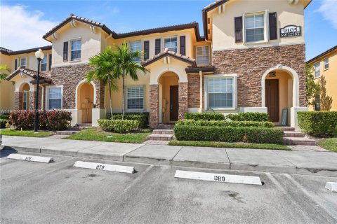 Townhouse in Cutler Bay, Florida 2 bedrooms, 135.45 sq.m. № 2004485 - photo 26