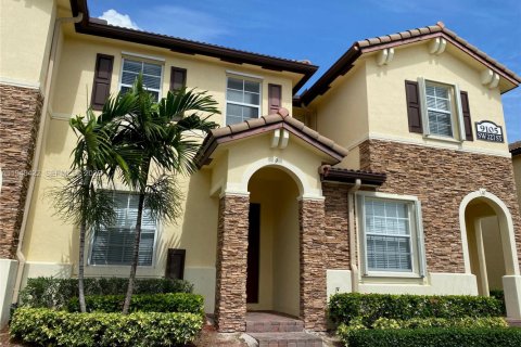 Touwnhouse à Cutler Bay, Floride 2 chambres, 135.45 m2 № 2004485