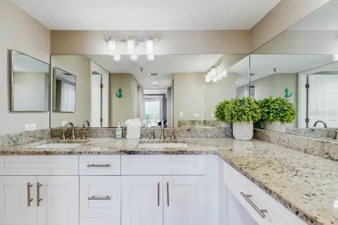 Copropriété à vendre à Indian Shores, Floride: 3 chambres, 133.31 m2 № 2405418 - photo 7