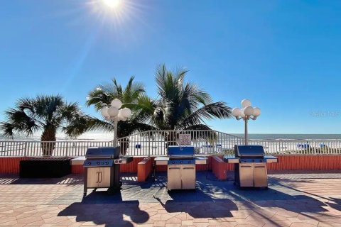 Copropriété à vendre à Indian Shores, Floride: 3 chambres, 133.31 m2 № 2405418 - photo 16