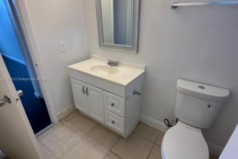 Copropriété à vendre à Miami, Floride: 1 chambre, 78.04 m2 № 1934430 - photo 9