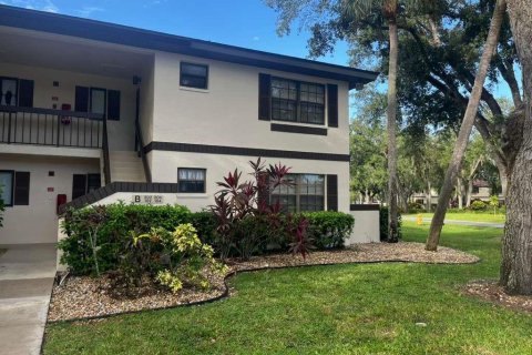 Apartment in Port Charlotte, Florida 2 bedrooms, 77.85 sq.m. № 2108457