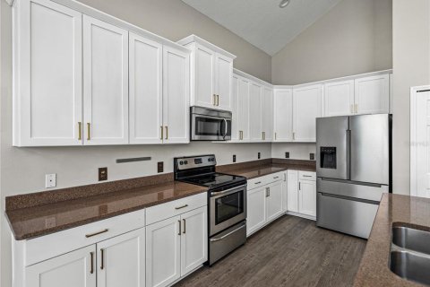 Casa en venta en Wesley Chapel, Florida, 4 dormitorios, 210.7 m2 № 1615123 - foto 21
