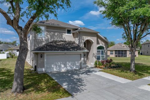 Casa en venta en Wesley Chapel, Florida, 4 dormitorios, 210.7 m2 № 1615123 - foto 5