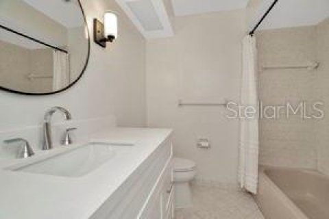 Villa ou maison à vendre à Clearwater, Floride: 2 chambres, 89.28 m2 № 1608126 - photo 15