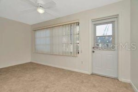 Villa ou maison à vendre à Clearwater, Floride: 2 chambres, 89.28 m2 № 1608126 - photo 10