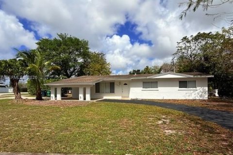 Villa ou maison à Miami, Floride 4 chambres, 142.98 m2 № 2046050