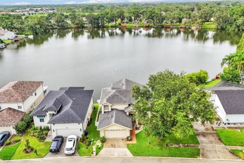 Купить виллу или дом в Лейкленд, Флорида 12 комнат, 263.47м2, № 1759896 - фото 4