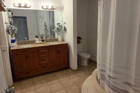 Купить кондоминиум в Майами, Флорида 3 спальни, 143.07м2, № 1956732 - фото 23