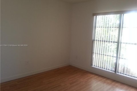 Купить кондоминиум в Майами, Флорида 3 спальни, 143.07м2, № 1956732 - фото 18