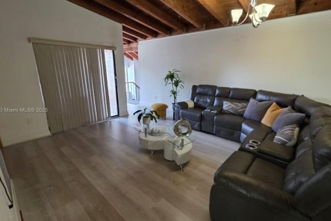 Купить кондоминиум в Майами, Флорида 3 спальни, 143.07м2, № 1956732 - фото 11